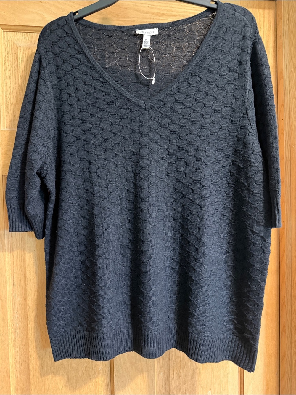 Ella Moss Black Textured V-Neck Sweater